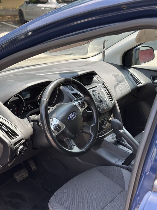 Ford Focus Automat - 2013 1.6 benzina + gpl