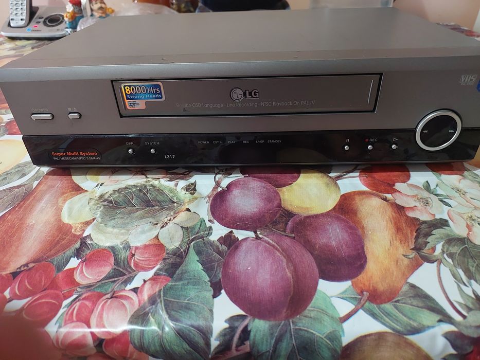 Видеомагнитофон LG модельNO L317