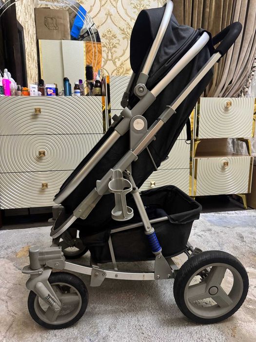 Коляска (фирма Adil)