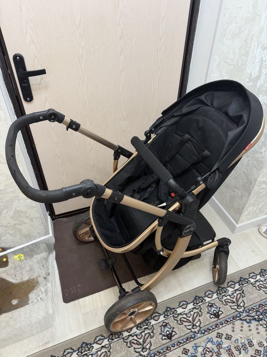 Продам детскую коляску Aimile 2 в 1