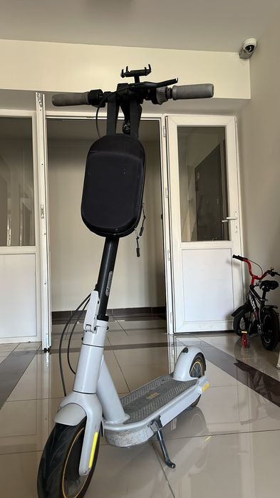 Электросамокат Ninebot