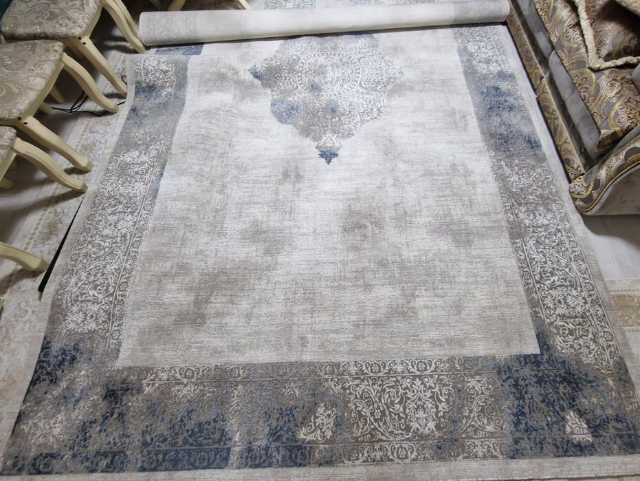 Срочно продам ковёр