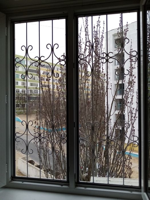 Решетки  для защиты детей