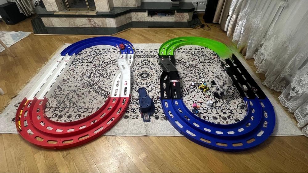 Гоночный трек Tamiya