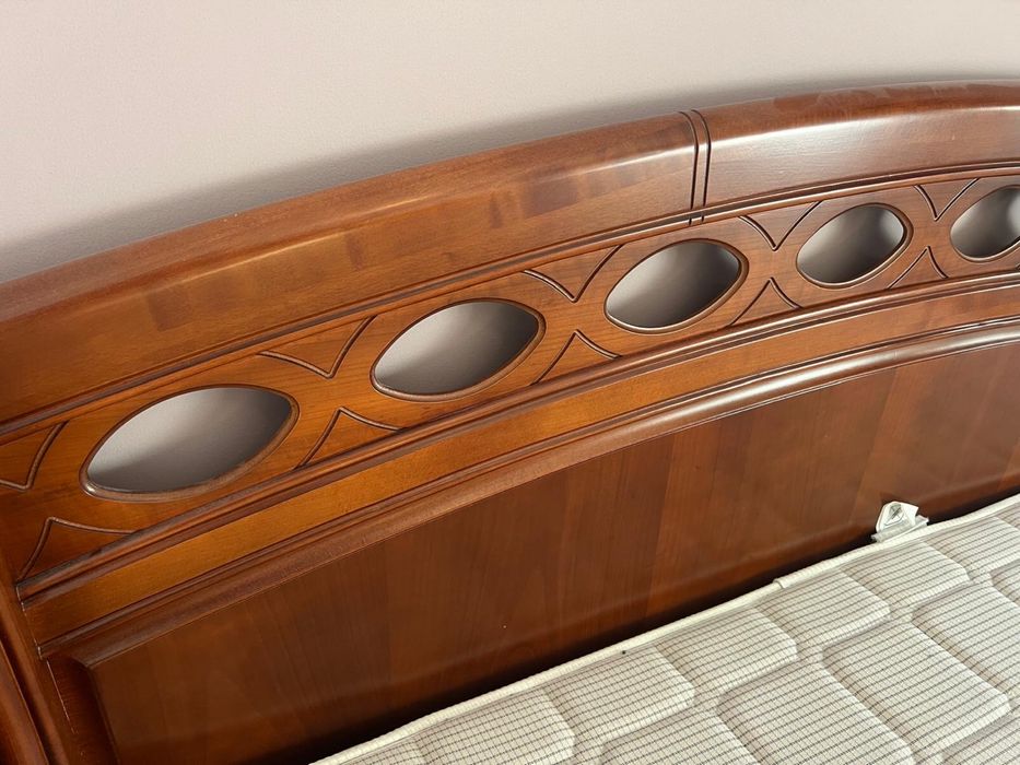 Vând mobilier pentru dormitor