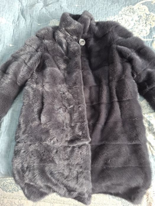 Продается норковая шуба