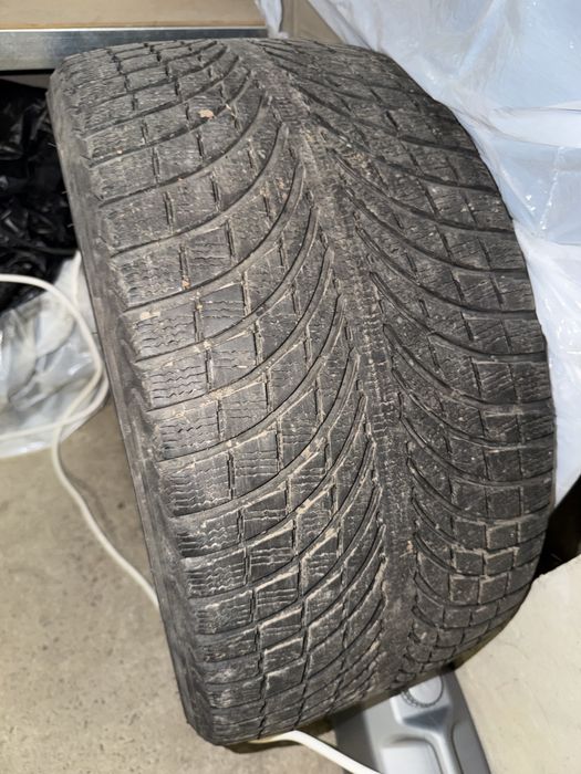 2x Michelin Latitude Alpin 295/35 R21 зимни гуми