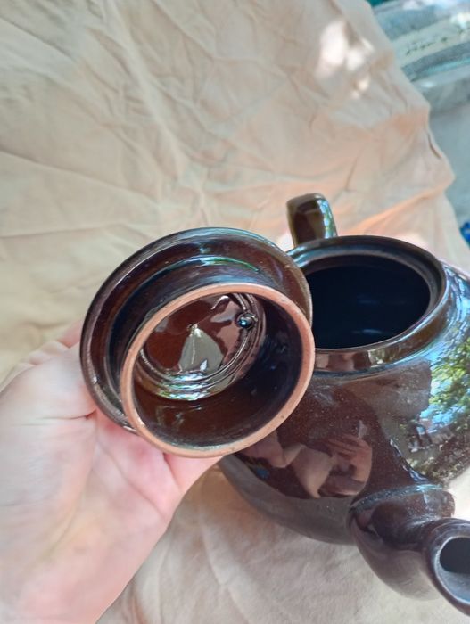 Голям керамичен английски чайник винтидж