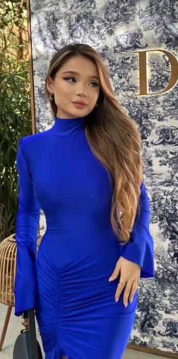 Платья вечерний синий