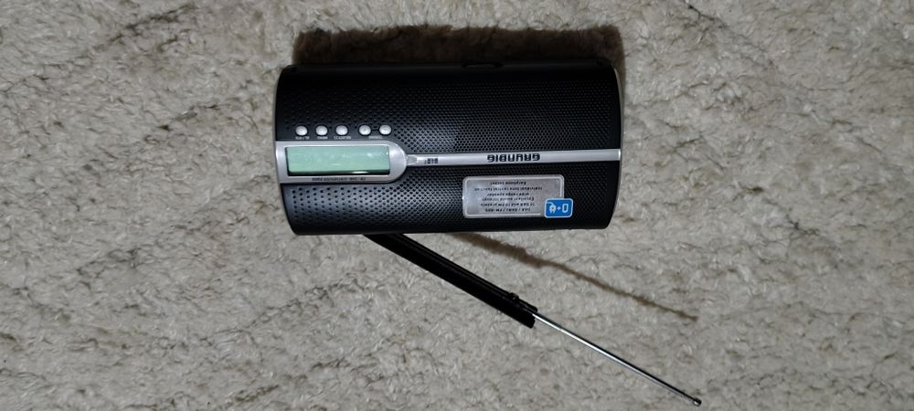 Radio portabil Grunding