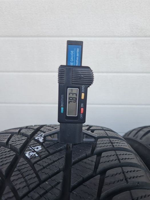 Зимни гуми 4 броя BRIDGESTONE Blizzak LM001 225 60 R17 дот 3620