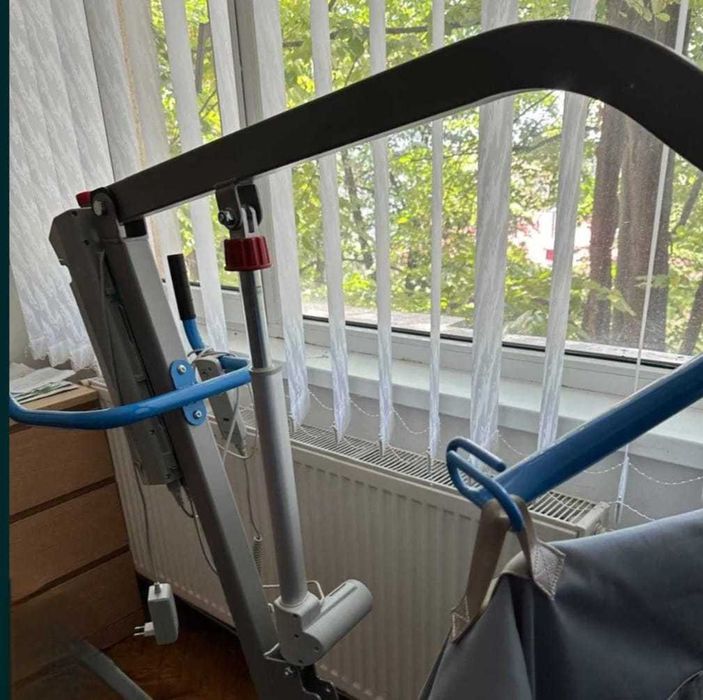 Vand elevator Muevo persoane dizabilitati
