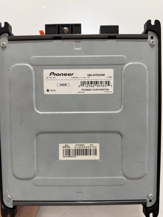 Усилитель Pioneer GM-D7500M