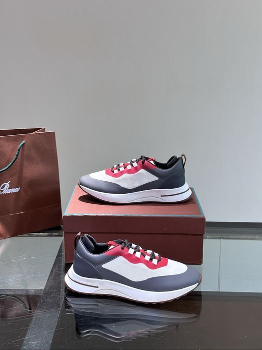 Loro Piana Week End Walk