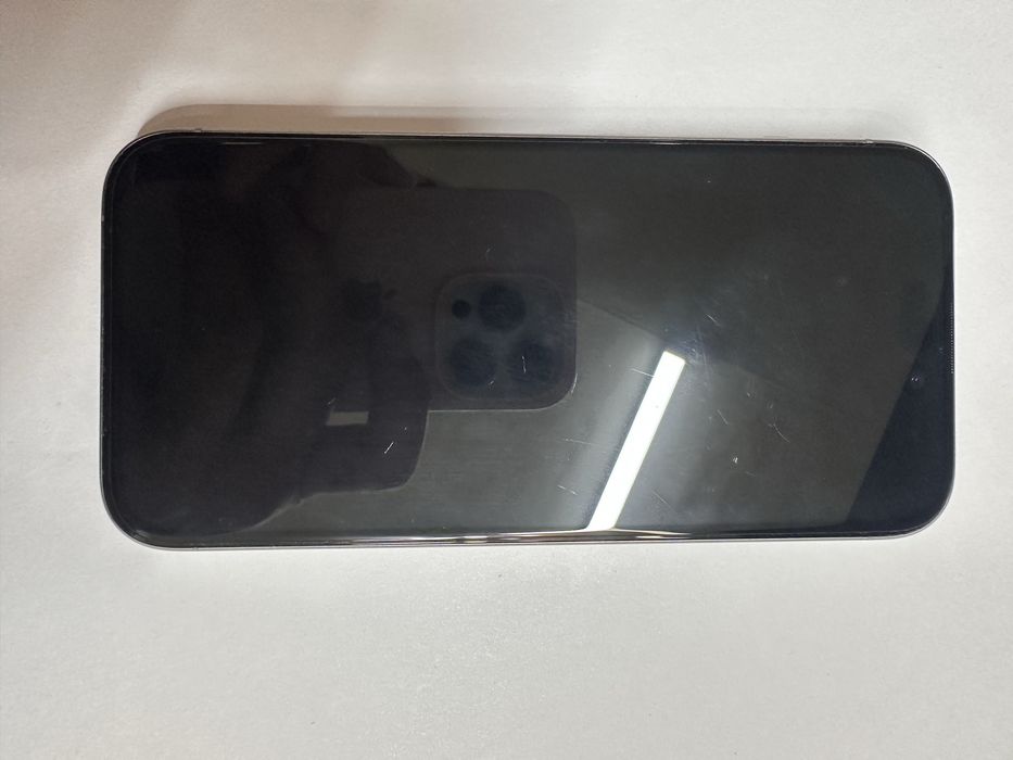 Продам Iphone 15 pro 1 tb