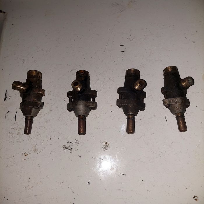 Газовый кран для конфорки плиты, регулятор