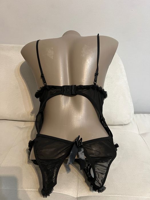 Продавам еротично бельо.Ново! 047