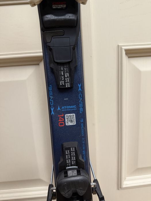 Лыжи Atomic Vantage 140см