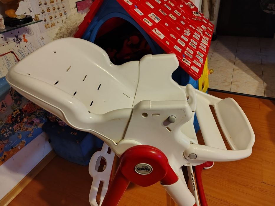 Scaun bebe cu măsuță CAM Campione