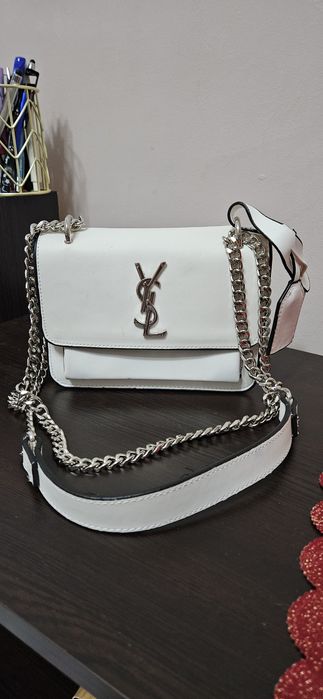 Дамски чанти различни модели