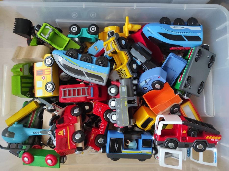 Trenuleț sine lemn și accesorii 14 kg