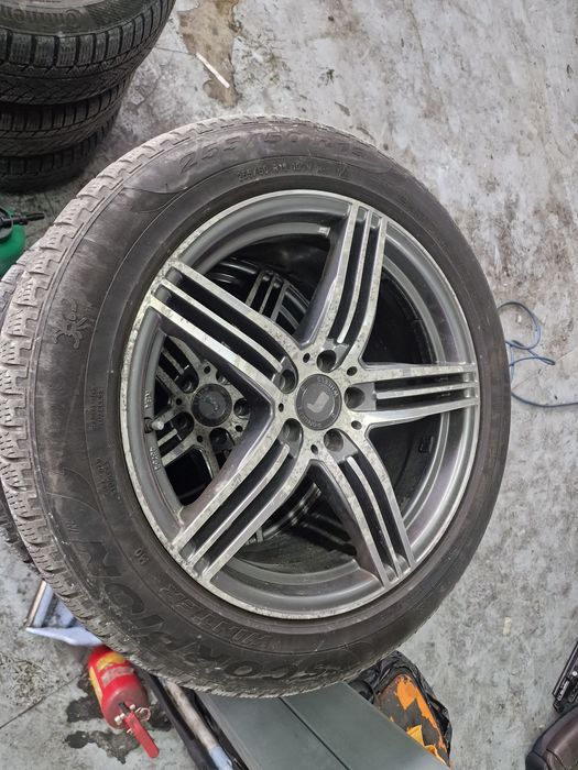 Гуми с Джанти за MB GLE W166 255/55 R19 Pirelli 2023 dot