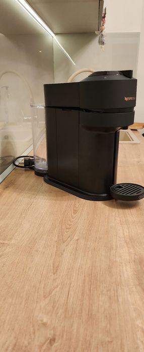 Espressor Nespresso Next