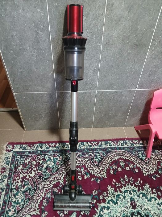 Продам пылесос срочно