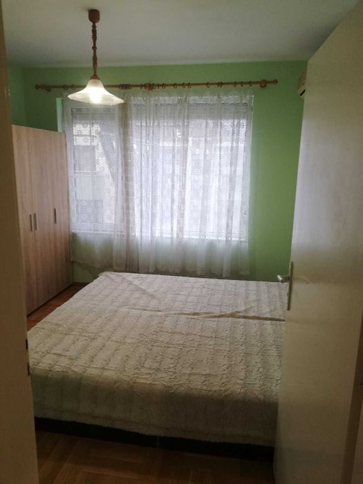 Апартамен под наем