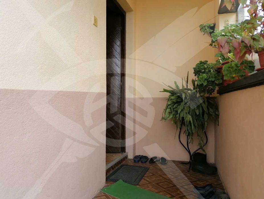 Къща в с.Първенец 42810