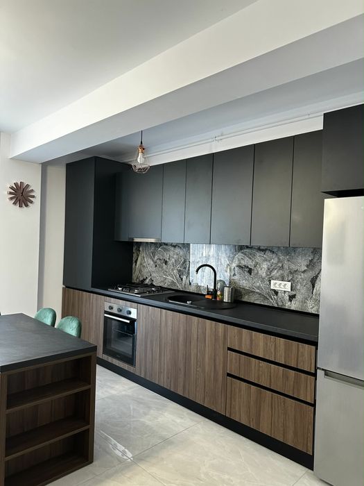 Apartament cu 2 camere, de inchiriat