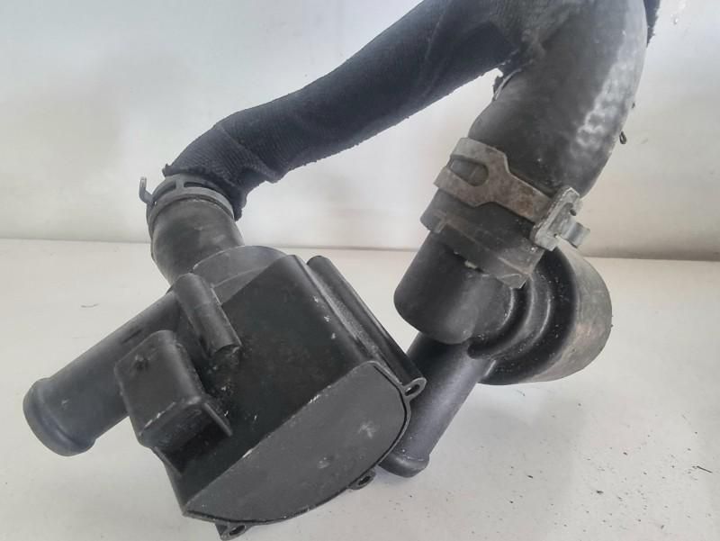 Pompe recirculare apa Audi A6 4G2, C7 059121012A