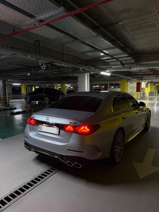 Mercedes Benz w214 e53 amg