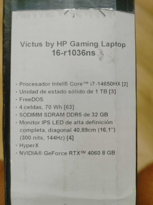 HP Victus 16 - чисто нов