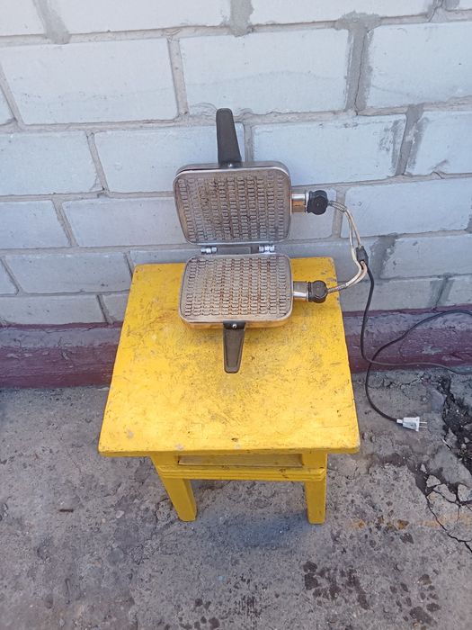 Вафельница советский