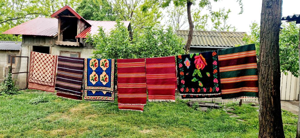 Carpete,covoare,cuverturi tradiționale românești