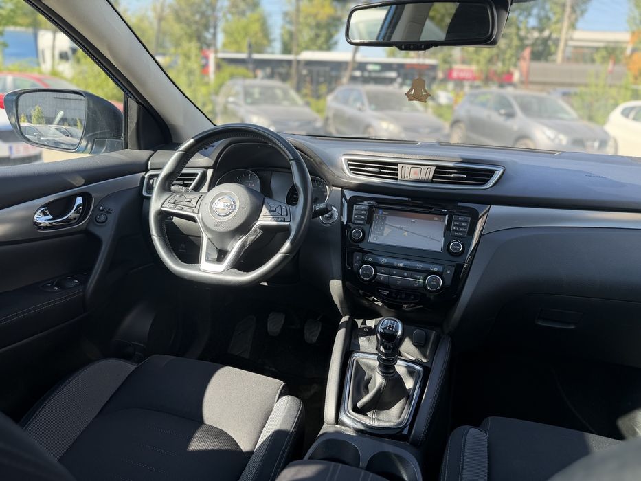 Nissan Qashqai 1.6dci facelift 07.2018, incalzire scaune, camere 360, plafon panoramic, rate si garantie!