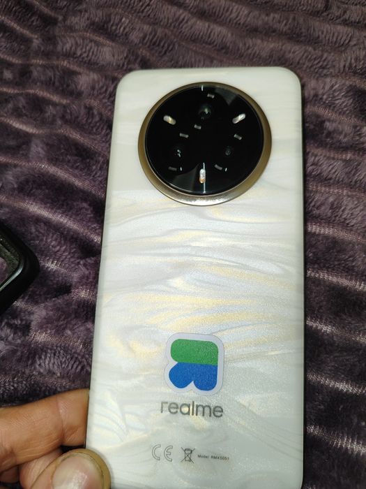 Смартфон Realme 14 pro plus