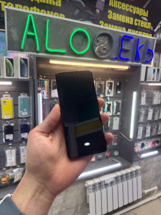 Vivo y31 128gb.          .