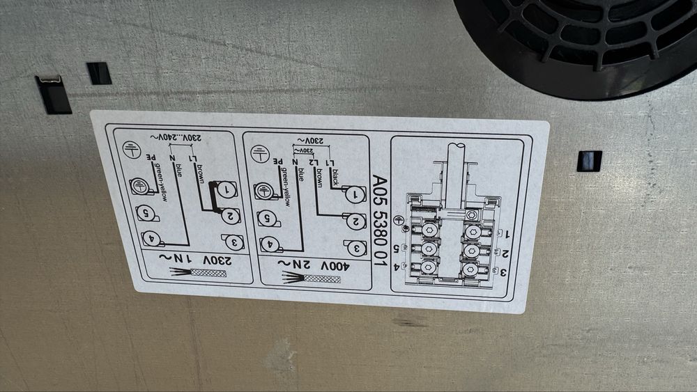 Индукционен плот Electrolux EIV8457 (80 см) – за ремонт / части