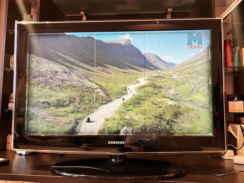 Телевизор 32’ Samsung