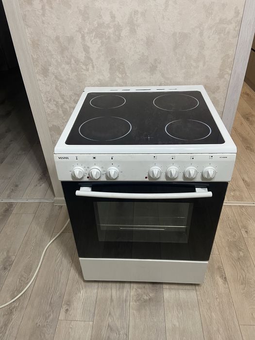 Продам кухонную плиту