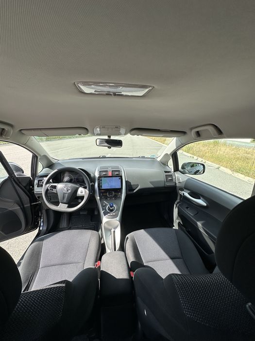 Toyota Auris 2011 Hybrid