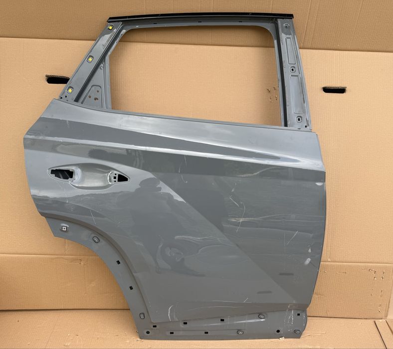 Врата Hyundai Tucson 4 IV