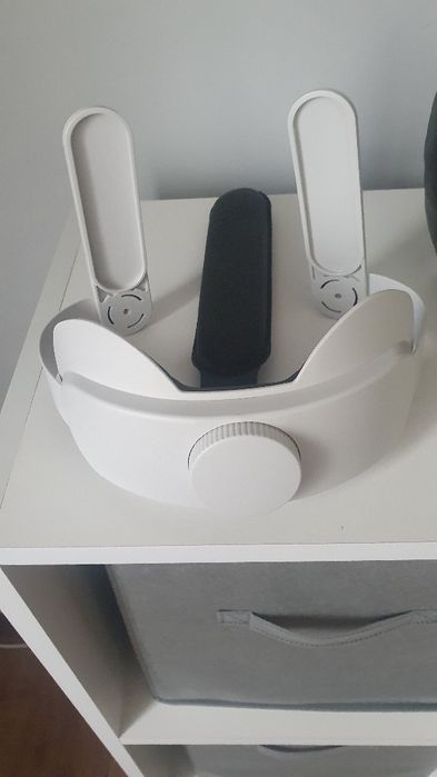 Крепление на голову для очков Meta Quest.