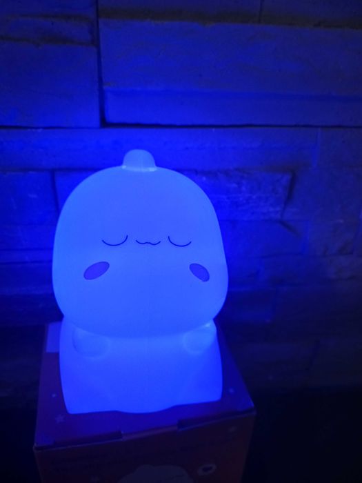 Детска силиконова нощна лампа -светва чрез дакосване!