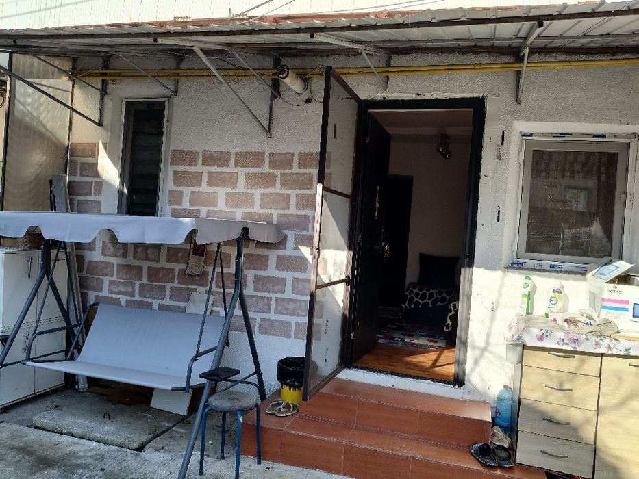 Închiriez garsonieră strada Bicaz Târgu Jiu