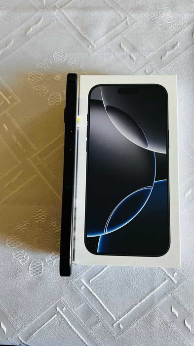 iPhone 16 Pro Max black – 256GB