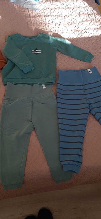 Три комплекта 18/24