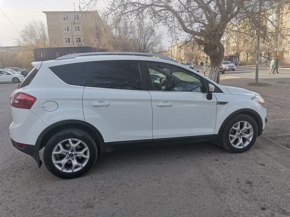 Продам авто Ford Kuga
